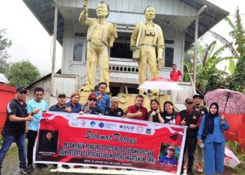 Ketum SPRI Kunjungi Tugu Mendur