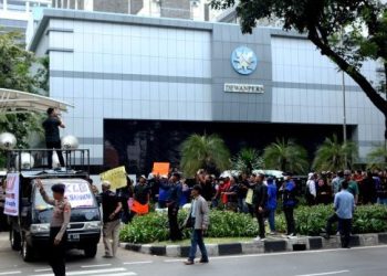 Status Quo Dewan Pers  dan Konstituen Ilegal